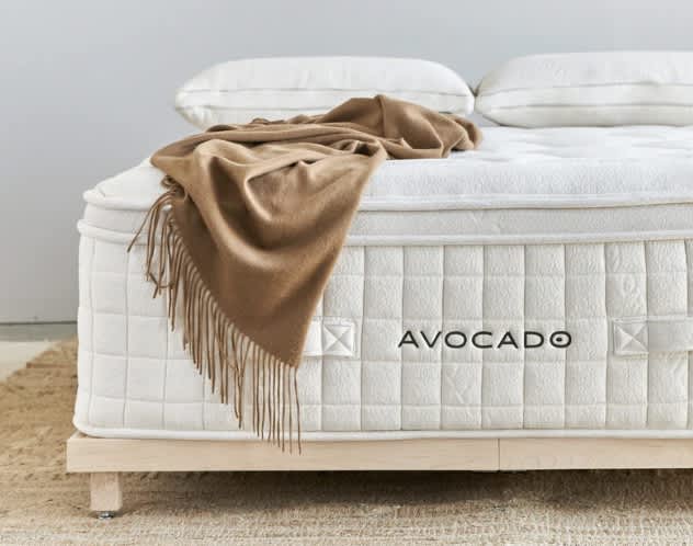 Product page photo of the Avocado Luxury Organic Mattress