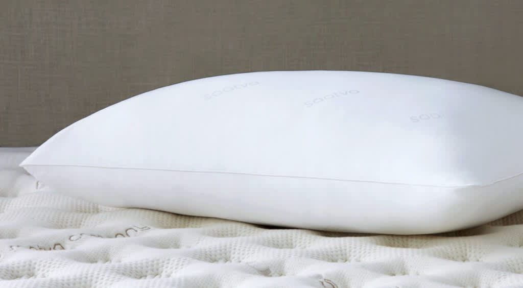 Saatva Down Alternative Pillow