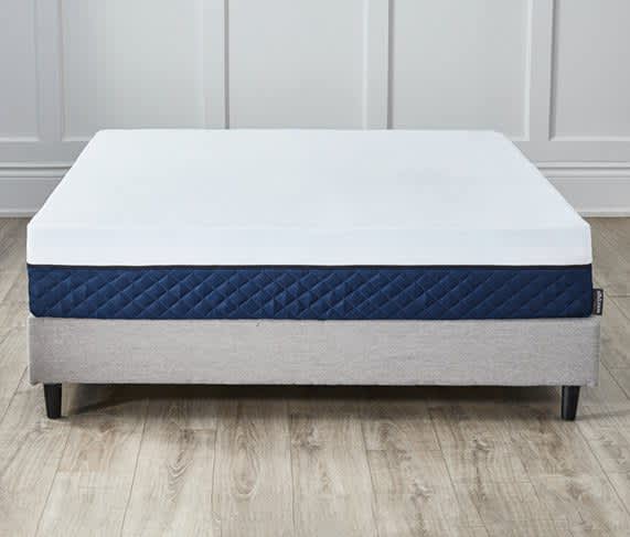 product image of the Silk & Snow Mattress